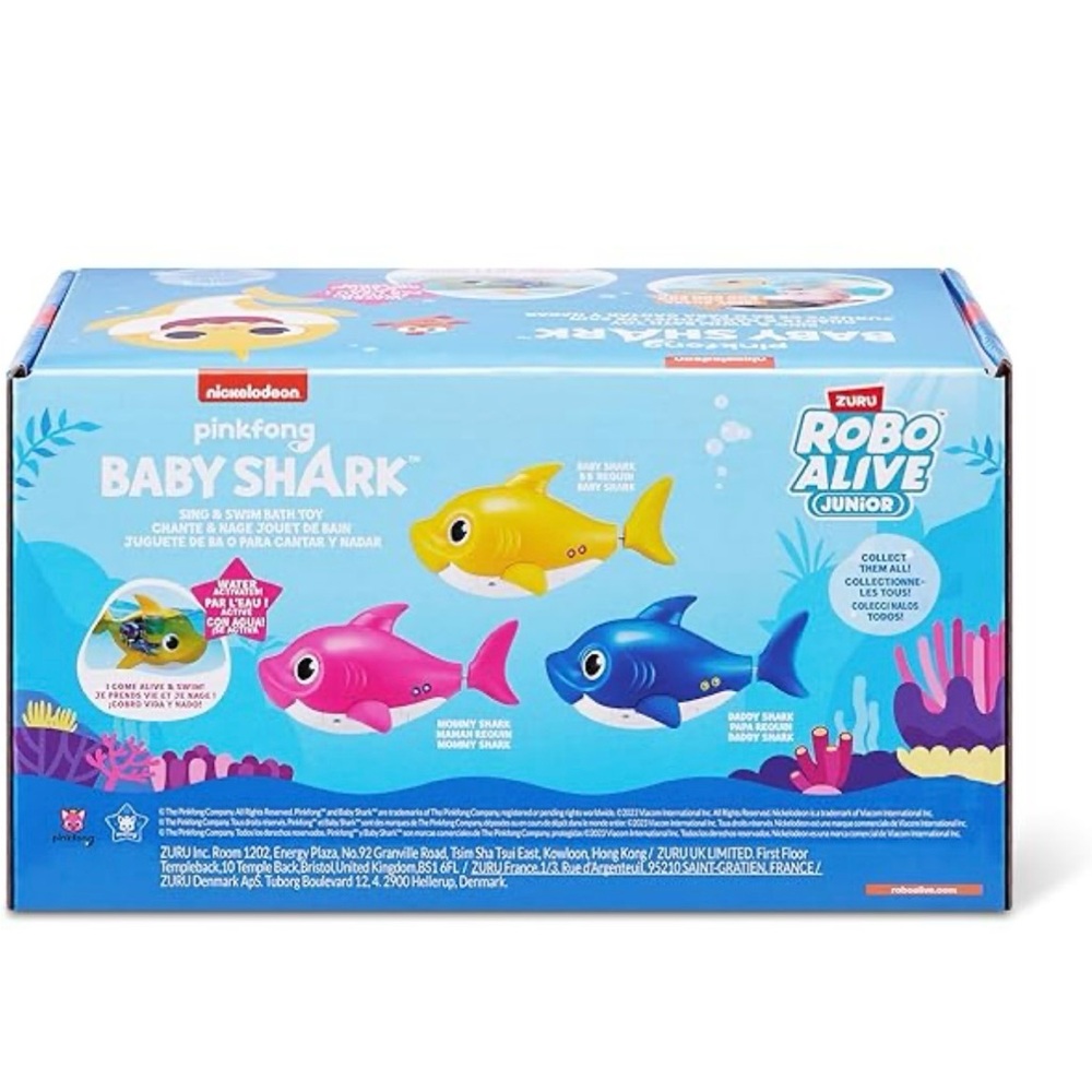 Robo Alive Baby Shark Junior Robotic Singing and Swimming Shark blue